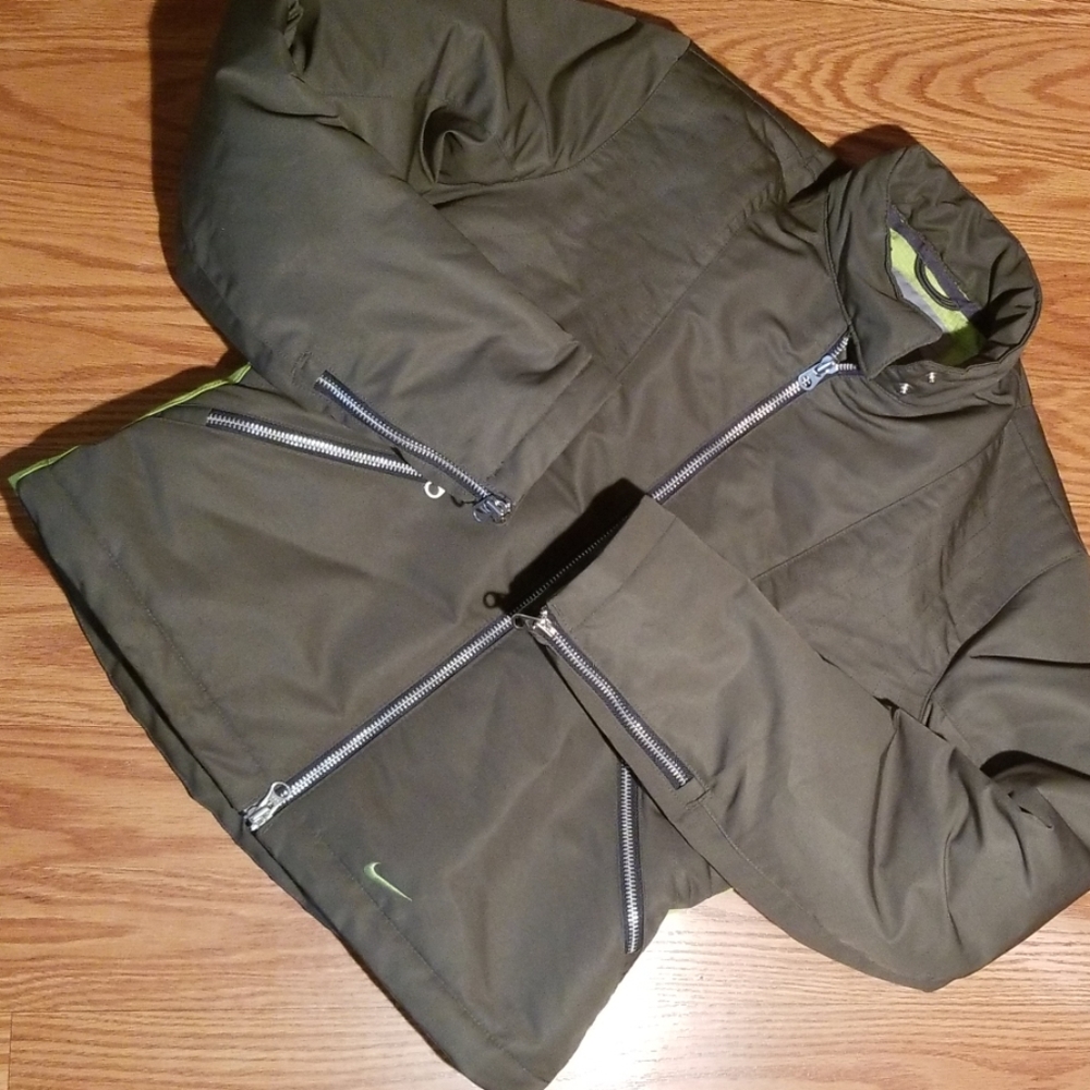 Nike zip jacket s 4-6
